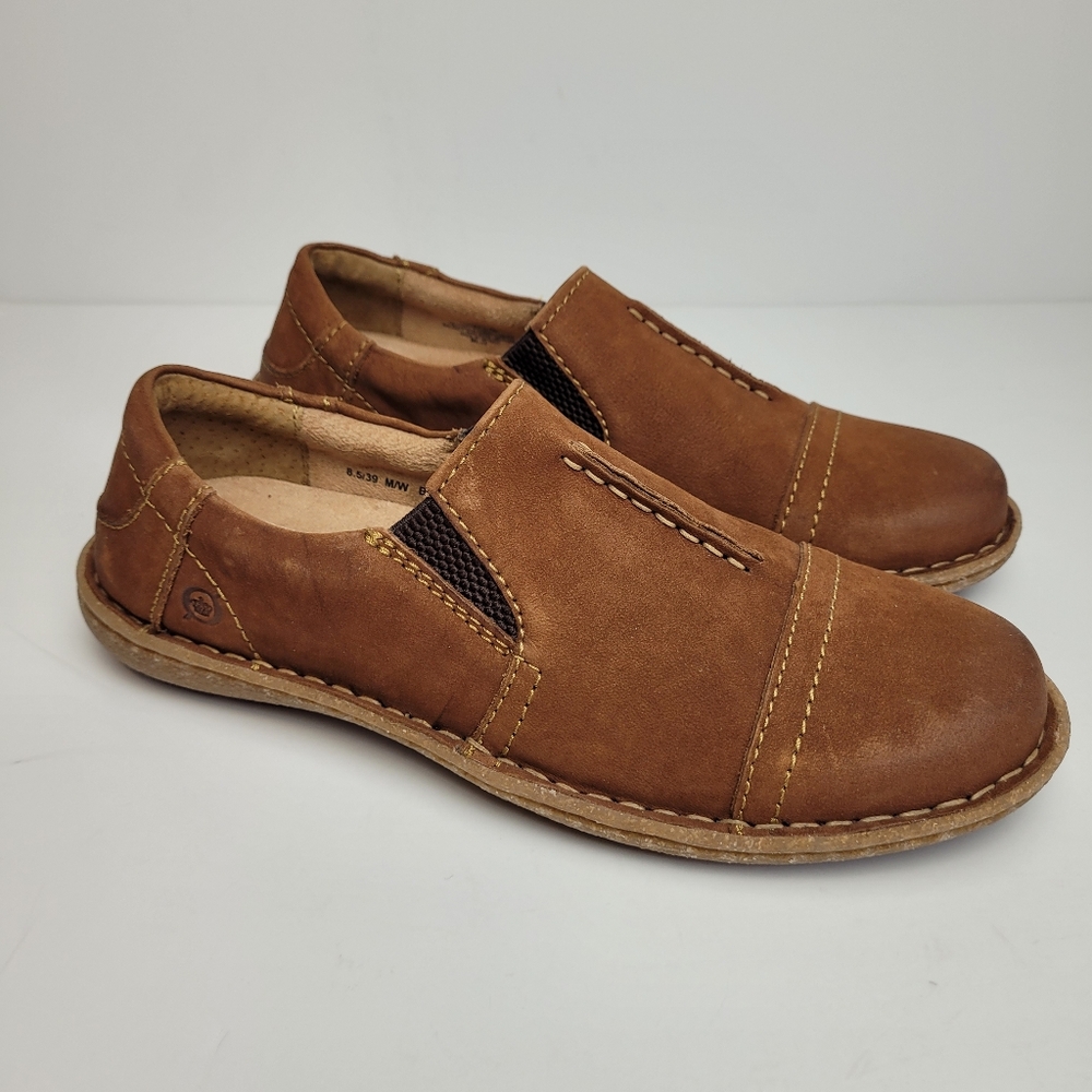 BORN NAMPA CAMEL BROWN SUEDE NUBUCK LEATHER SLIP ON LOAFERS GUM SOLES 8.5/39